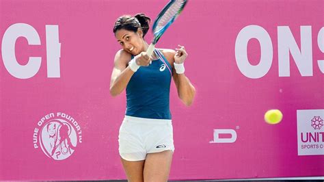 Karman Kaur Thandi defeats Mccartney Kessler in straight sets to reach ...