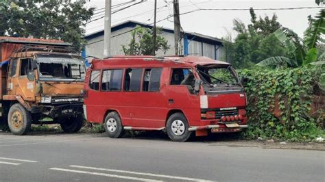 Pengakuan Korban Selamat Insiden Minibus Masuk Jurang Di Karawang Ada