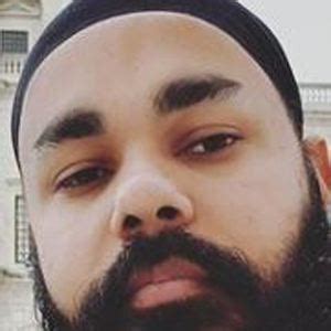 Chapati Hindustani Gamer - Age, Family, Bio | Famous Birthdays