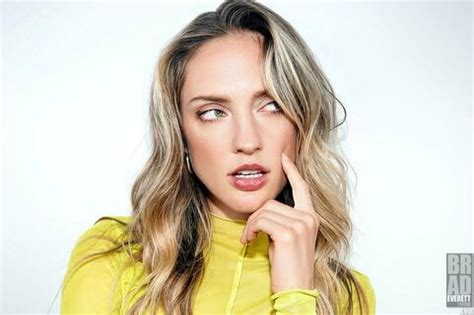 Ciara Hanna Ciarahanna Legsfeetrepeat Nude OnlyFans NudoStar TV