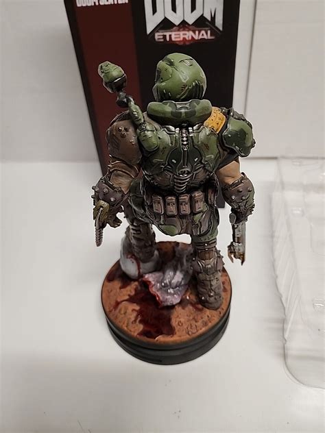 Chronicle Collectibles Doom Eternal Modern Icons Doom Slayer Statue