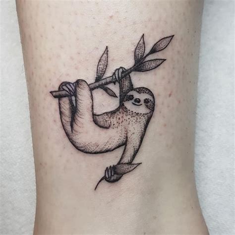 Sloth 💕👌🏼 | Animal tattoos for women, Tattoos for daughters, Sloth tattoo | Animal tattoos for ...