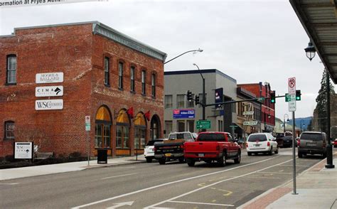 Pacific Avenue In Downtown Forest Grove Oregon Image Free Stock