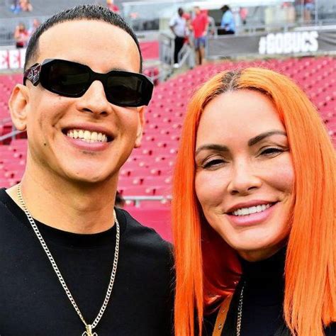 Divorcio A La Vista Daddy Yankee Y Su Esposa Dejan De Seguirse En