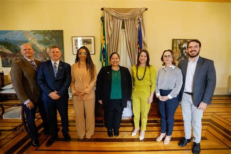 Governadora Raquel Lyra recebe nova cônsul geral dos Estados Unidos no