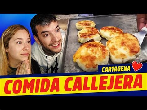 Argentinos Reaccionan Probando Comida Callejera En Colombia