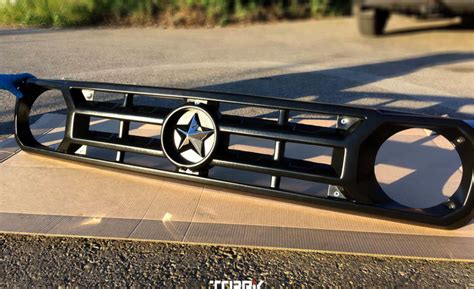 РЕШЕТКА РАДИАТОРА НИВА УРБАН 4×4 - Torbik