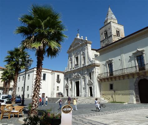 Duomo Di Melfi Foto Della Cattedrale Di Melfi