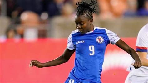 Foot Fém CONCACAF Awards Le but de Sherly Jeudy contre Mexique est