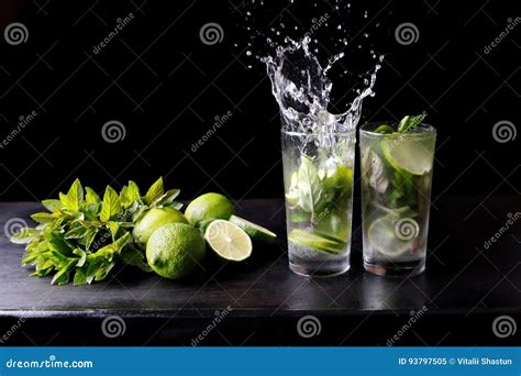 Mojito Traditional Summer Refreshing Cocktail Alcohol Drink In Glass