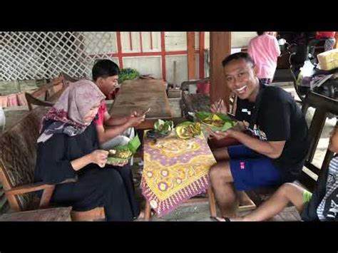 Sego Pecel Pawon Mbah Minah Kuliner Randublatung Sego Pecel Godong