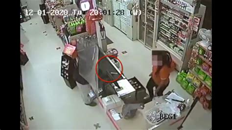 Video Captures Robbers Hitting Fort Worth Tx Dollar Store Fort Worth