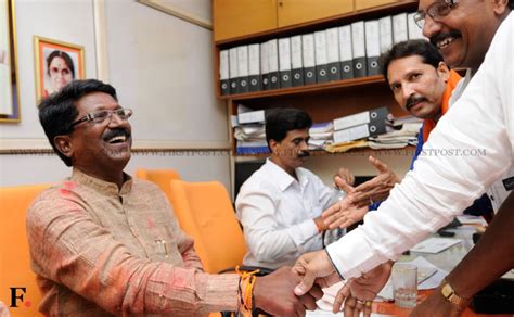 Photos Shiv Sena Candidate Arvind Sawant Celebrates His Victory