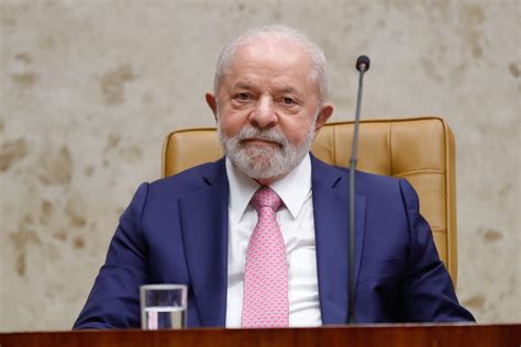 Lula vai consultar ministros do STF antes de indicar novo integrante à