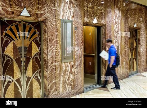 Chrysler building elevator new york High Resolution Stock Photography and Images - Alamy