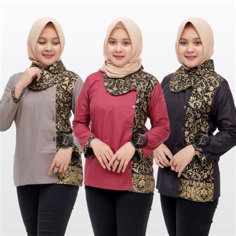 Seragam Kerja Kombinasi Batik Wanita