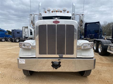 2023 PETERBILT 389 Day Cab Truck - J.M. Wood Auction Company, Inc.