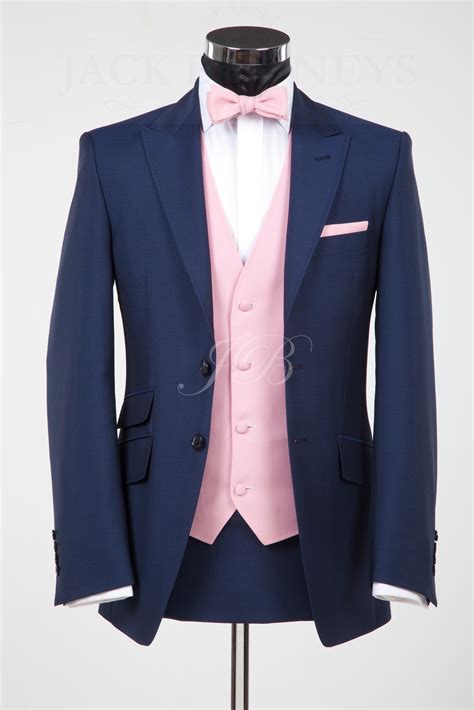 The Bunney Blog: Wedding Suits with Bow-Ties