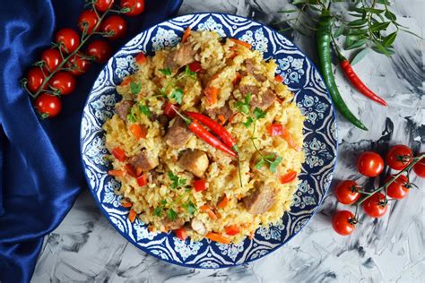 Плов из свинины в кастрюле на плите рассыпчатый рецепт с фото пошагово ...