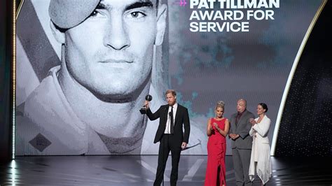 2024 ESPYS: Prince Harry accepts Pat Tillman Award for Service for ...