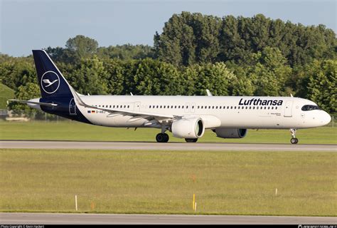 D AIEJ Lufthansa Airbus A321 271NX Photo By Kevin Hackert ID 1390973