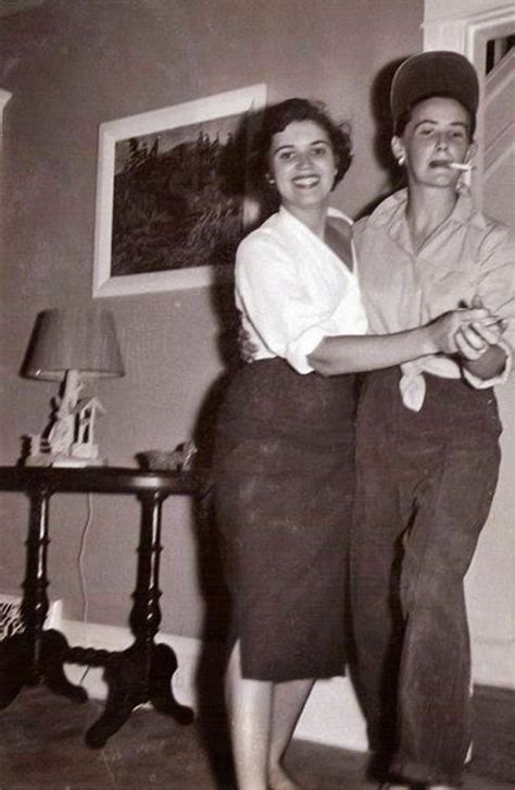 Interesting Vintage Photos Of Lesbian Loves ~ Vintage Everyday