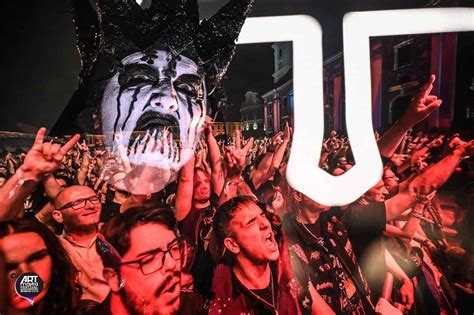 ARTmania day 3 - festival review - Din Intunerec