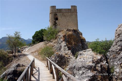 Castillo De Zahara De La Sierra Zahara C Diz Spain Heroes Of Adventure