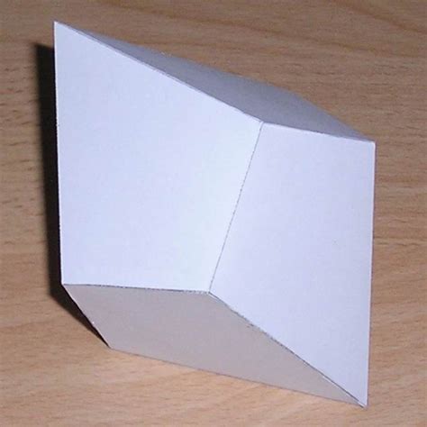 Paper model square trapezohedron | Paper models, Paper folding ...