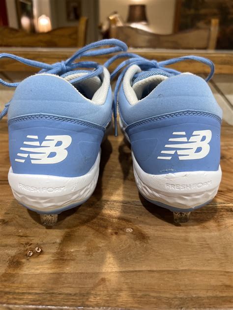 Mens 115 New Balance 3000v5 Carolina Bluewhite Metal Baseball Cleats