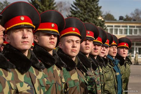 Посмотрели, как в Минске проходит репетиция военного парада 9 Мая