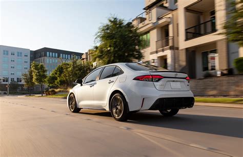 Este popular carro Toyota está perdendo a batalha de vendas sua