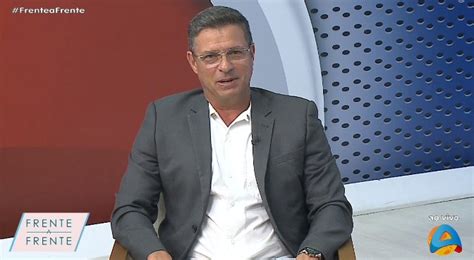 Rei Das Fake News Vitor Hugo Acusa Wallber Virgolino De Apresentar