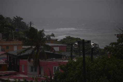 El Huracán Fiona Provoca Un Apagón Que Puede Durar Días En Puerto Rico