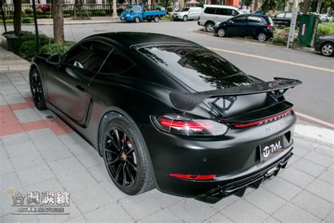 Twl台灣碳纖 全新porsche 保時捷 718 Boxster 烤漆黑 真空石墨輕量碳纖維卡夢 後下擾流 後下巴 Yahoo奇摩拍賣