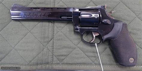 Taurus Tracker 17 Hmr Revolver