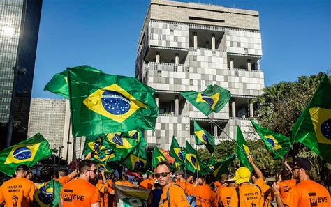 Greve De Petroleiros Ganha Apoio De Juristas E Tem Ato Solid Rio Nesta