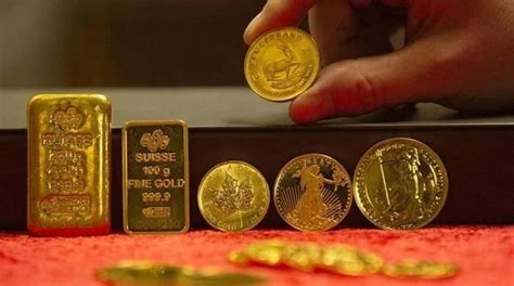 Gold Price Drops By Rs1 300 Per Tola In Pakistan