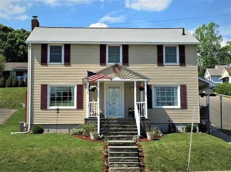 321 Harry L Dr Johnson City Ny 13790 ®