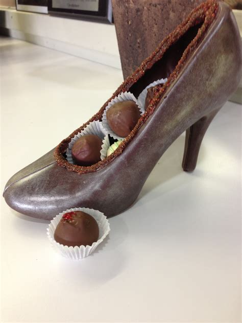 Women and Chocolate Shoes - Chocolations