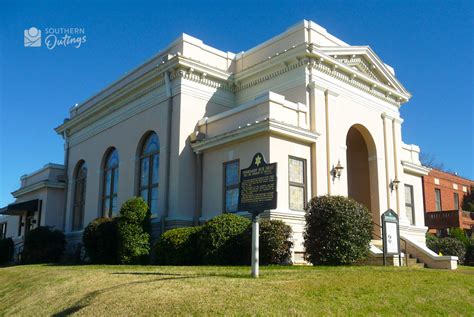 Take a stroll in Gadsden’s enduring historic downtown - southernoutings.com