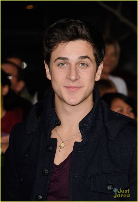 David Henrie At The Premiere Of The Twilight Saga Breaking Dawn Part