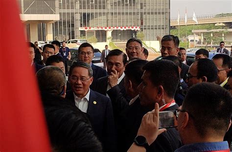 Di Sela Sela Agenda Ktt Asean Luhut Dan Pm China Li Qiang Jajal Kereta