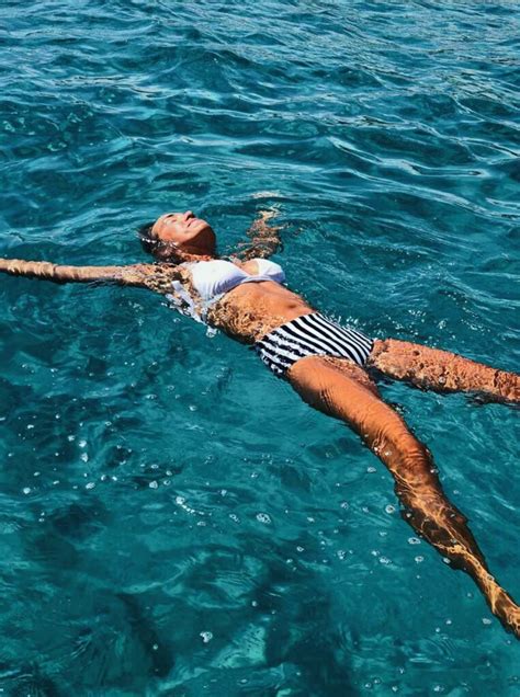 Francesca Senette Bikini And Topless Photos Nude Leaked Diaries