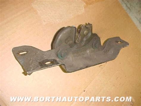 1979 Pontiac Lemans Sedan Gm Hood Latch Lower Borthautoparts