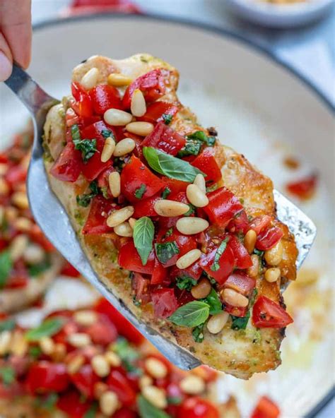 Pesto Bruschetta Chicken Recipe Healthy Fitness Meals