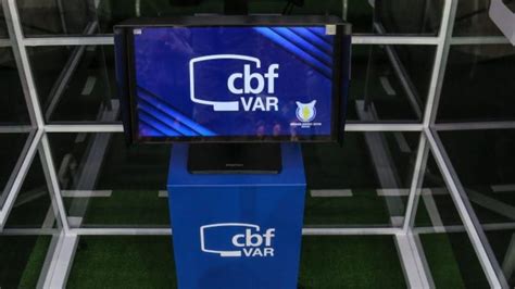 Cbf Divulga áudio Do Var De Lance Escandaloso Não Marcado Para O Grêmio