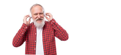 Premium Photo Middle Age Business Handsome Mature Grayhaired Man With