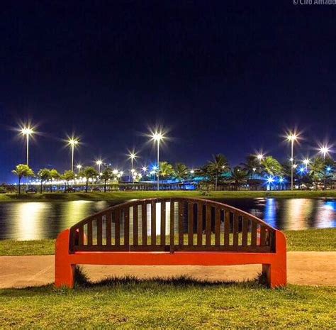 Orla De Aracaju A Noite - SERGIPE EM FOTOS: Noite na Orla de Atalaia, em Aracaju