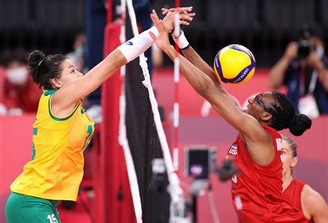 Why Does One Volleyball Player Wear A Different Colour Jersey The